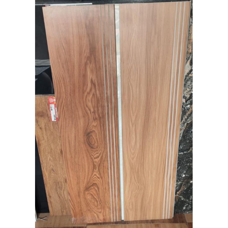 granit anak tangga  motip kayu minimalis modern custom ukuran 30x70, 30x80, 30x90, 30x100, 30x120
