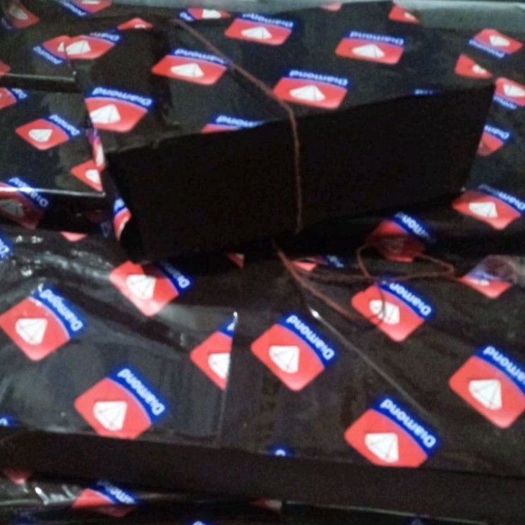 

Laris COKLAT DIAMOND POTONGAN 1 KG