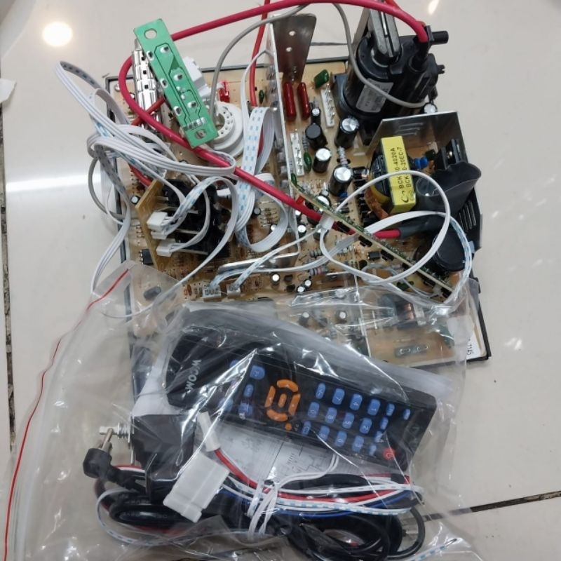 Mesin Tv Cina Wcom 21 inch Digital Wcom