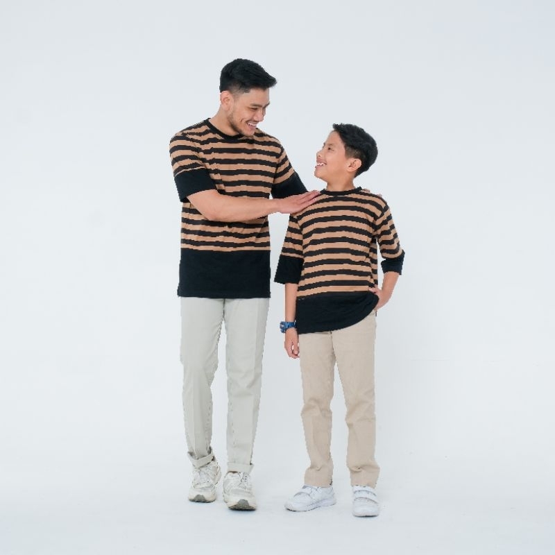 yuh Baju Kaos Family Set Atasan Sarimbit Keluarga Anak Ibu Ayah