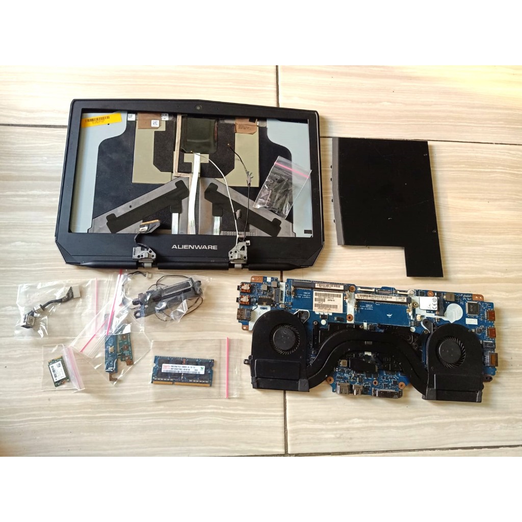 Dell Alienware 13 R2 Palm Rest Touchpad LCD Front Cover Speaker WLAN Module Cooling Fan