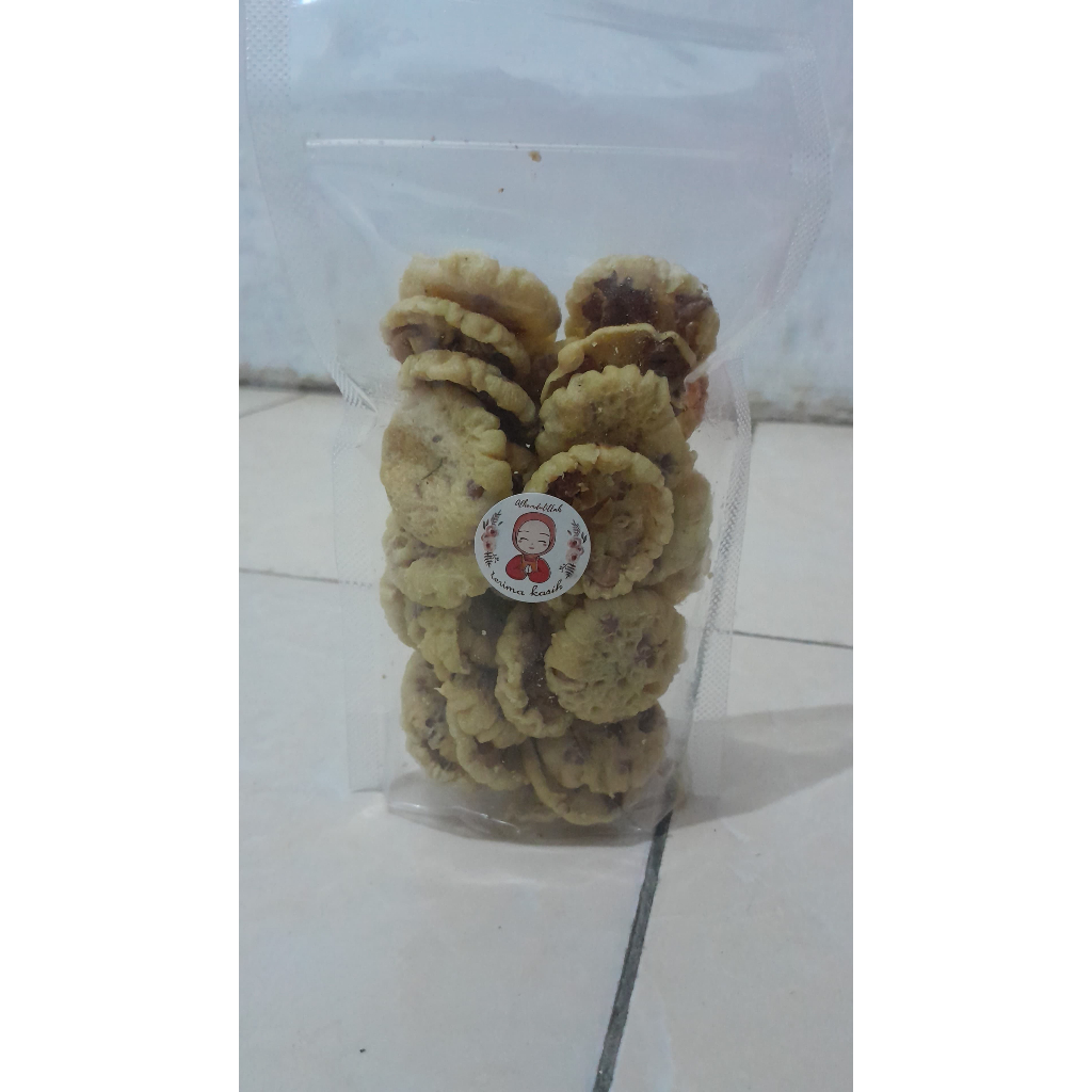 

Kripik kacang/Peyek kacang