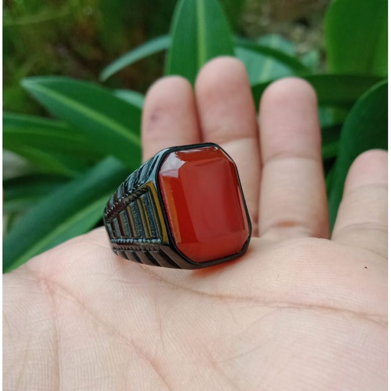 Yaman ahmer kotak cutting natural