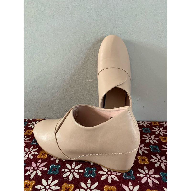 Laviola Casual Boots Wanita