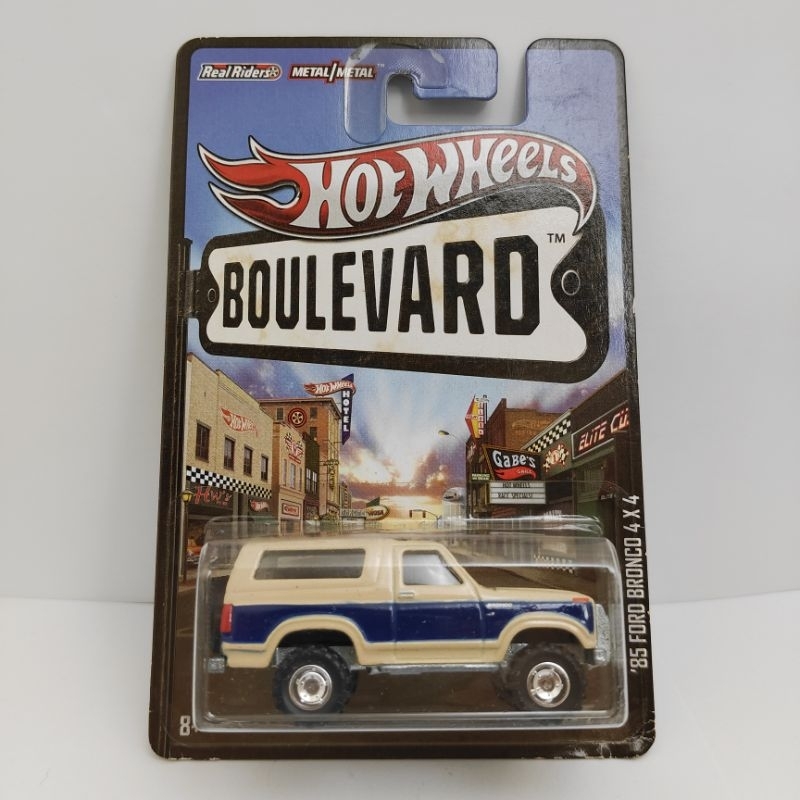 HOTWHEELS BOULEVARD - 85 FORD BRONCO 4X4