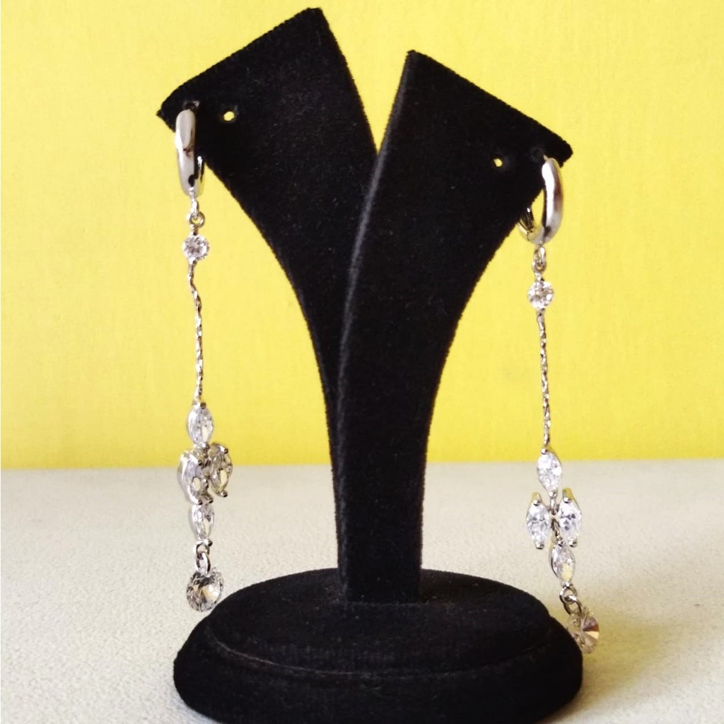 ANNYEONG HASEYO GIFT SHOP | Anting Perak Panjang | Silver Earrings | Titanium | Panjang 6.5