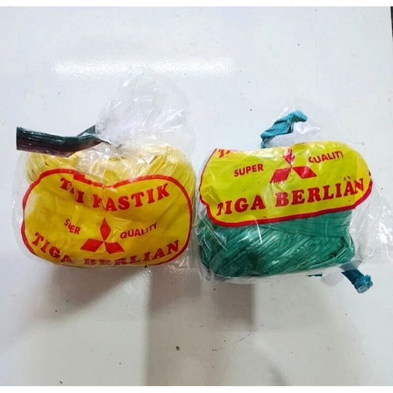 

TALI RAFIA ECER 1-AN CAP BERLIAN satuan panjang dan tebal berat -/+100gram SATUAN dijamin kuat murah SATUAN