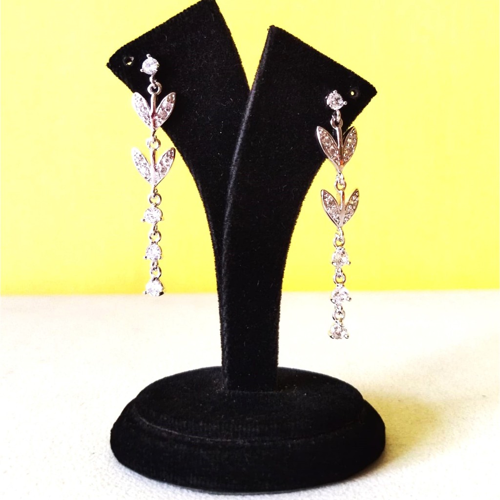 ANNYEONG HASEYO GIFT SHOP | Anting Perak Panjang | Silver Earrings | Titanium | Panjang 4.5 cm