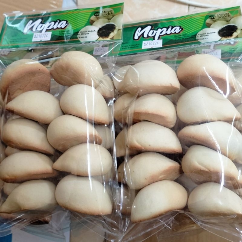 

NOPIA MINO BESAR KUE MINO BESAR ENDOG BULUS GULA JAWA