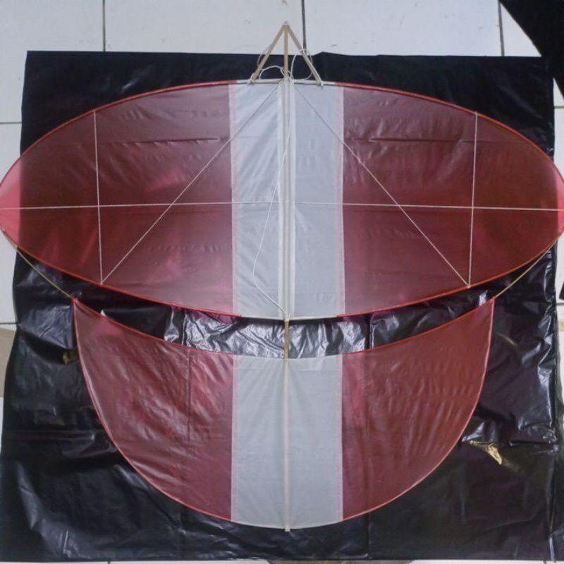 Layangan gapangan bulan 85cm mudah terbang