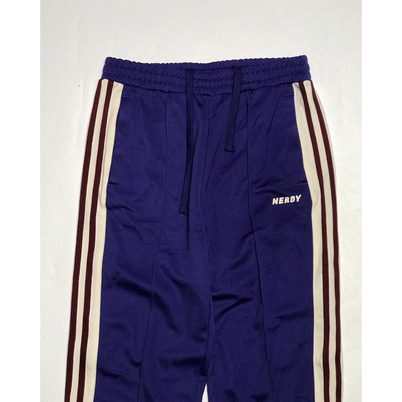 Trackpants Nerdy