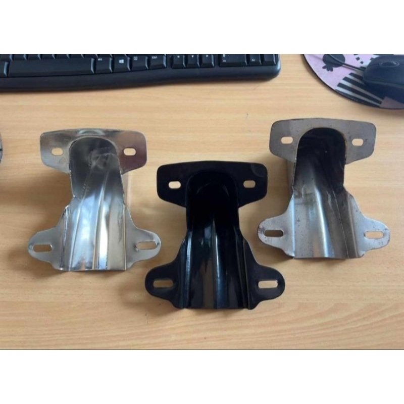 pangkon lampu Stopan belakang v80 cb press Detail original