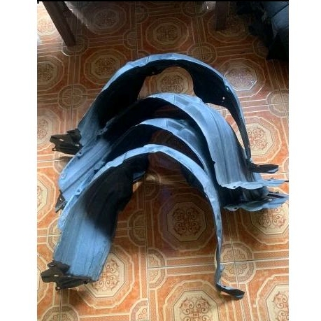 inner fender yaris 2012-2013