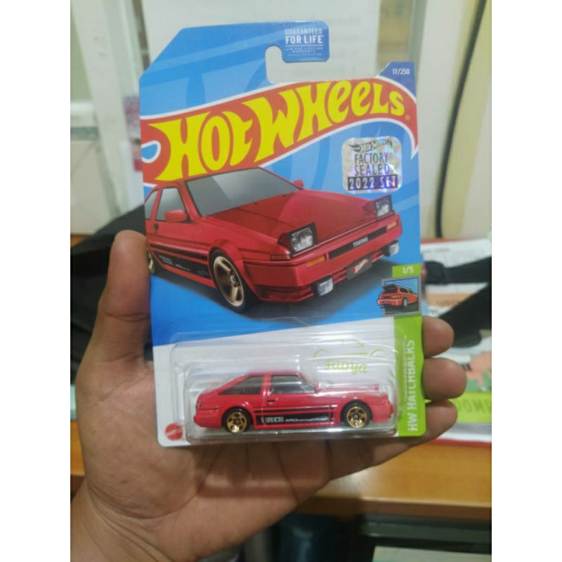 Hot Wheels Toyota AE86 Merah factory sealed  / HotWheels Toyota AE86 Merah