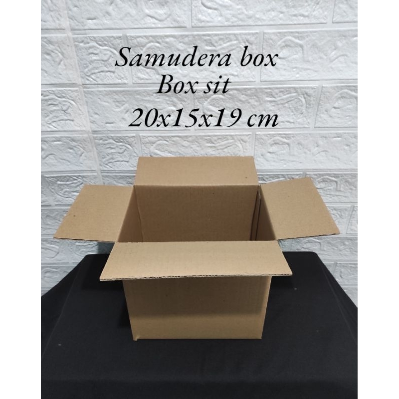 

kardus karton box uk 20x15x19 cm...ST(SHEET) singgle wall polos