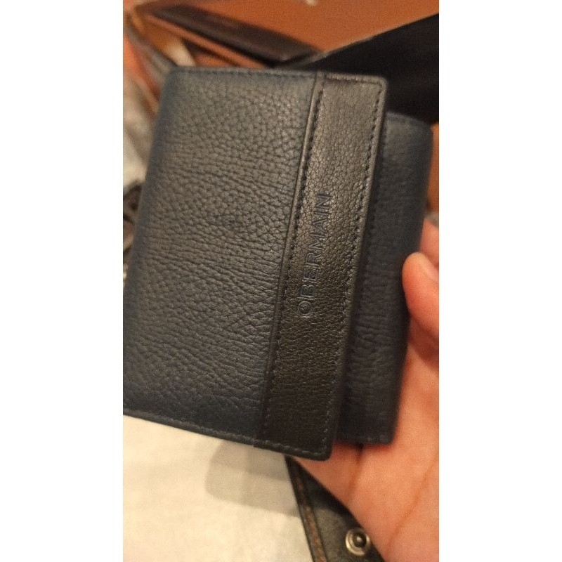 Card holder obermain kulit