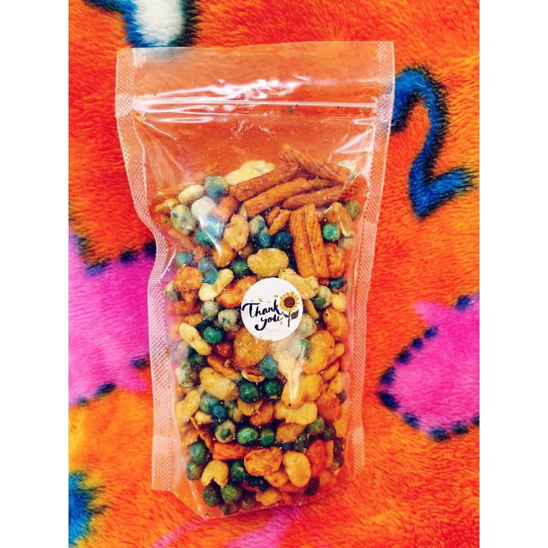 

Kacangcampur/kacangmix/kacangkoroasi150g