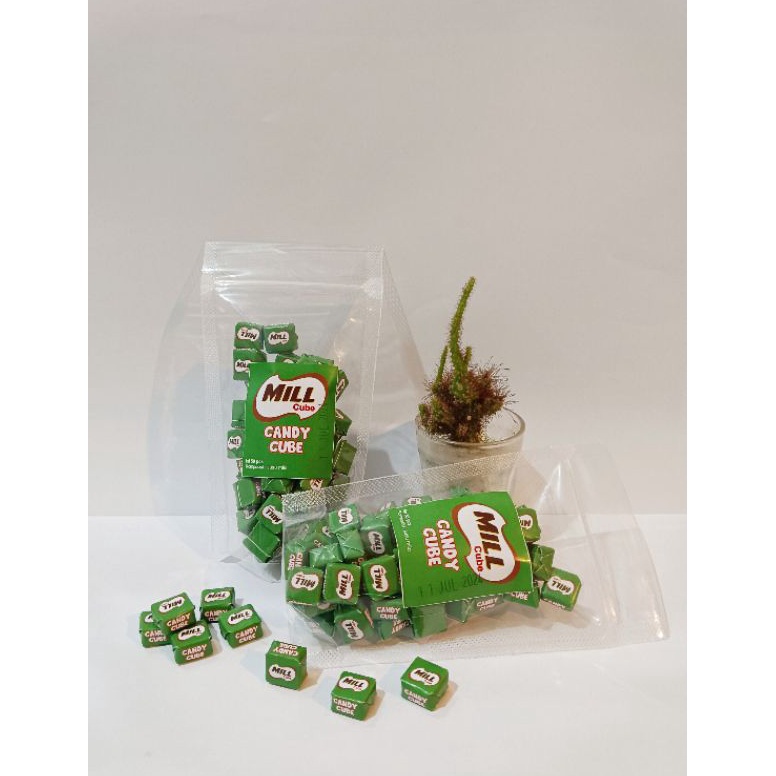 

[☾E5(] GROSIR lokal permen cube millcube pouch isi 50pcs Dijamin Murah