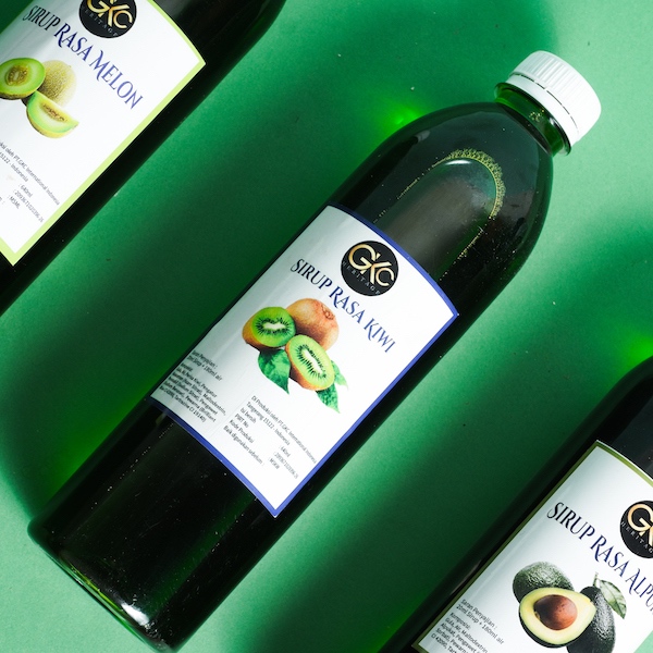 

Ay00! GKC Heritage Sirup Cair Konsentrat Minuman Semua Varian - HALAL - 640 mL - All Variant Syrup