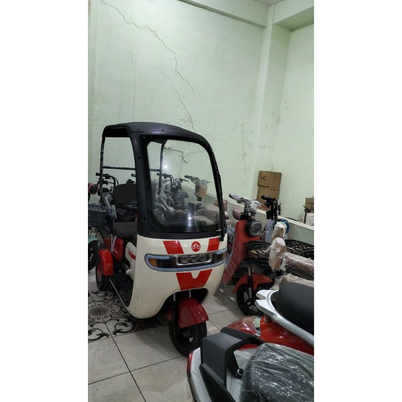 SEPEDA LISTRIK RODA 3 CANOPI SOLOS PROMO