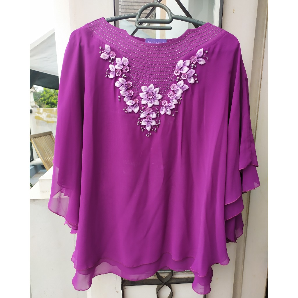 Blouse Ungu