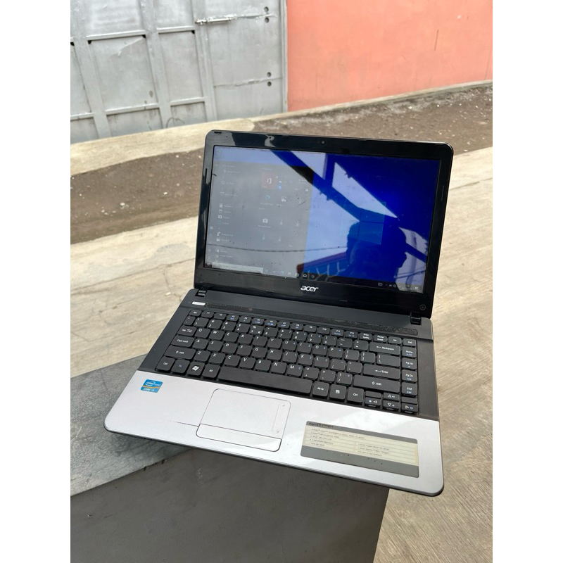 ACER E1-471