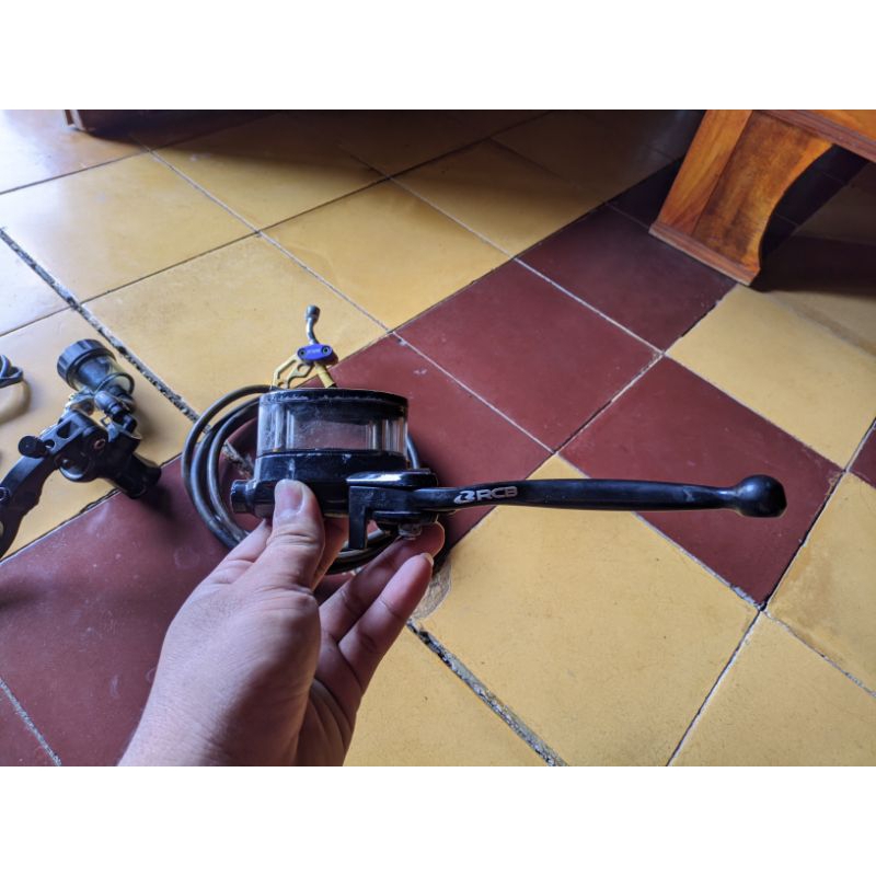 MASTER REM RCB E2 BEKAS