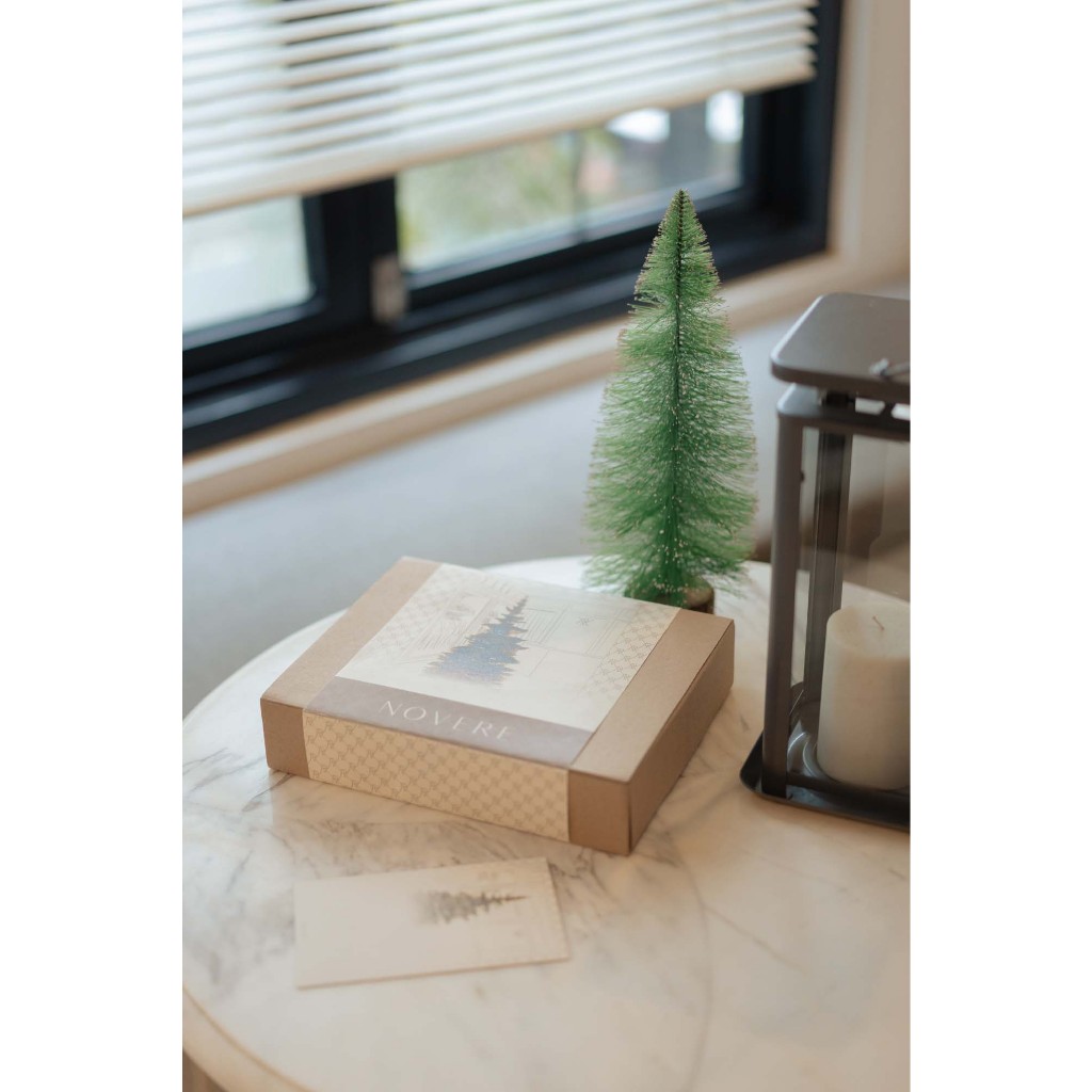 

NVR Christmas Gift Set