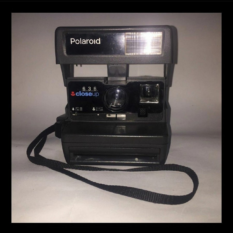 Kamera Polaroid Close-Up