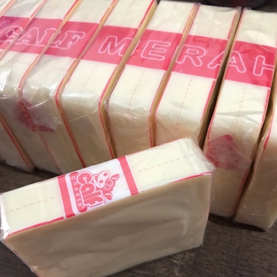 

ZQKT0785 XG34448 Keju Cheddar Calf Merah Potongan - Keju Potongan