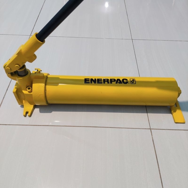 HAND PUMP ENERPAC P80