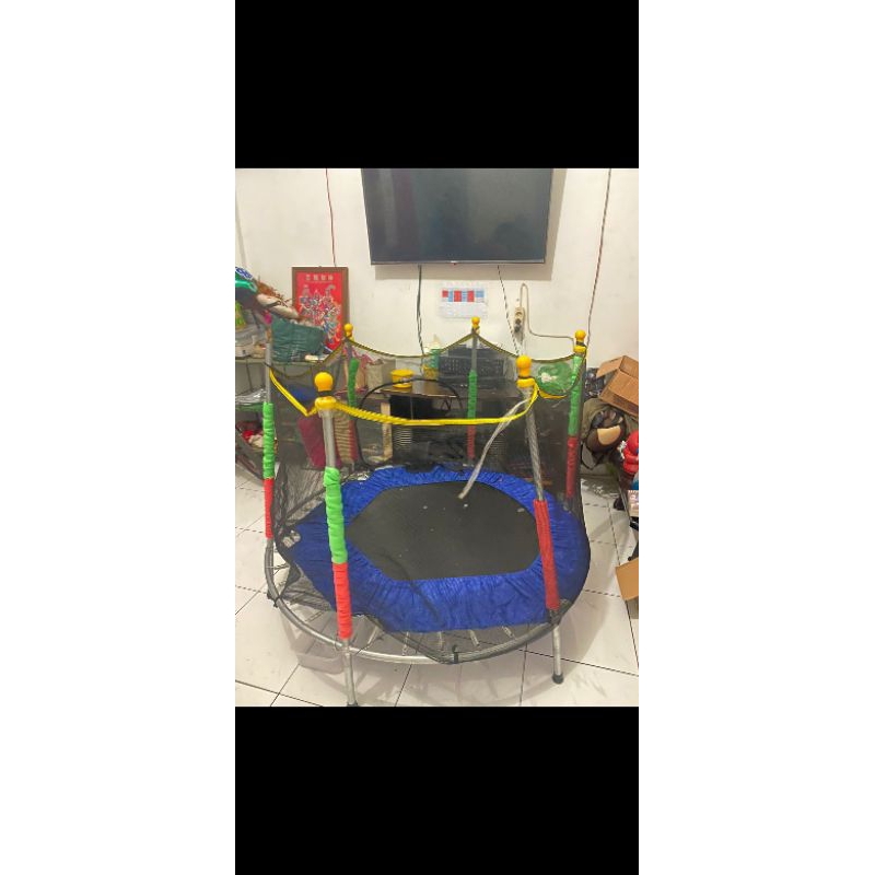 Lompat trampoline trampolin anak sampai dewasa maksimal 100kg bisa gym fitness