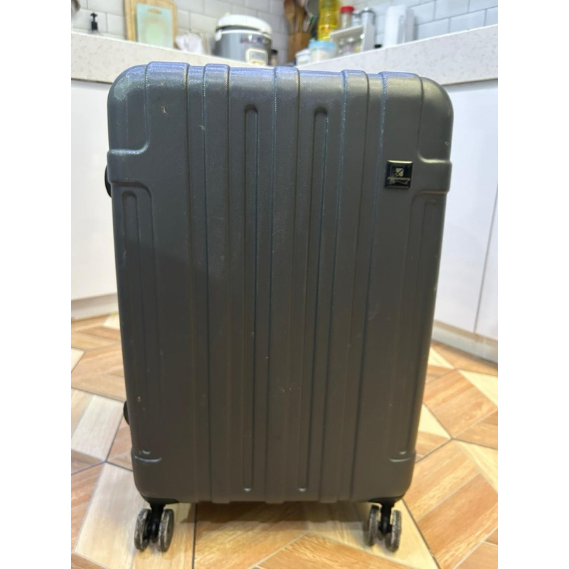 2 koper Passport Ace hardware ukuran 18” & 22”
