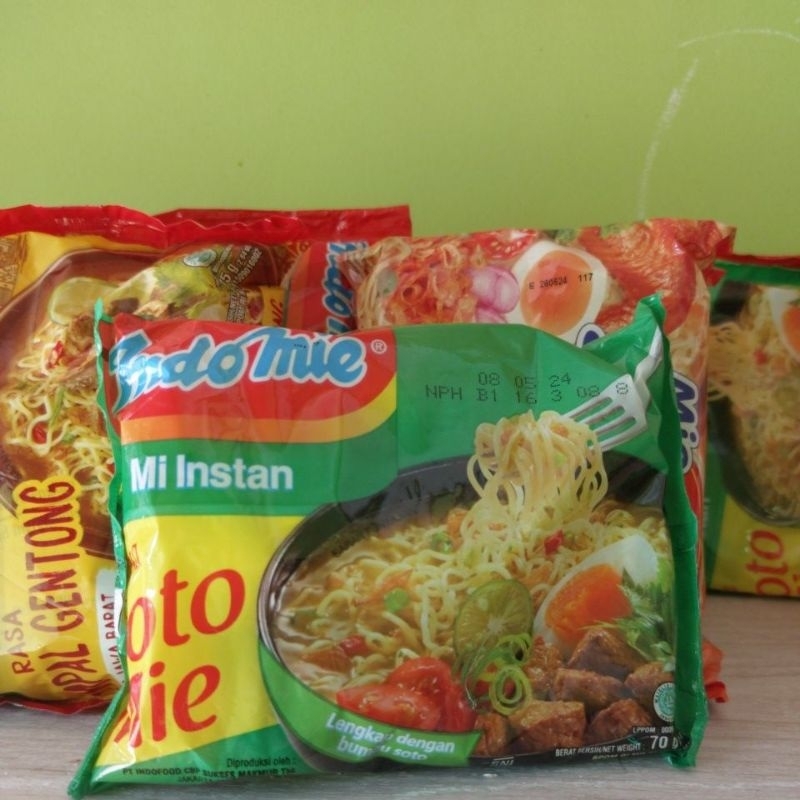 

mie instan indomie soto kuah