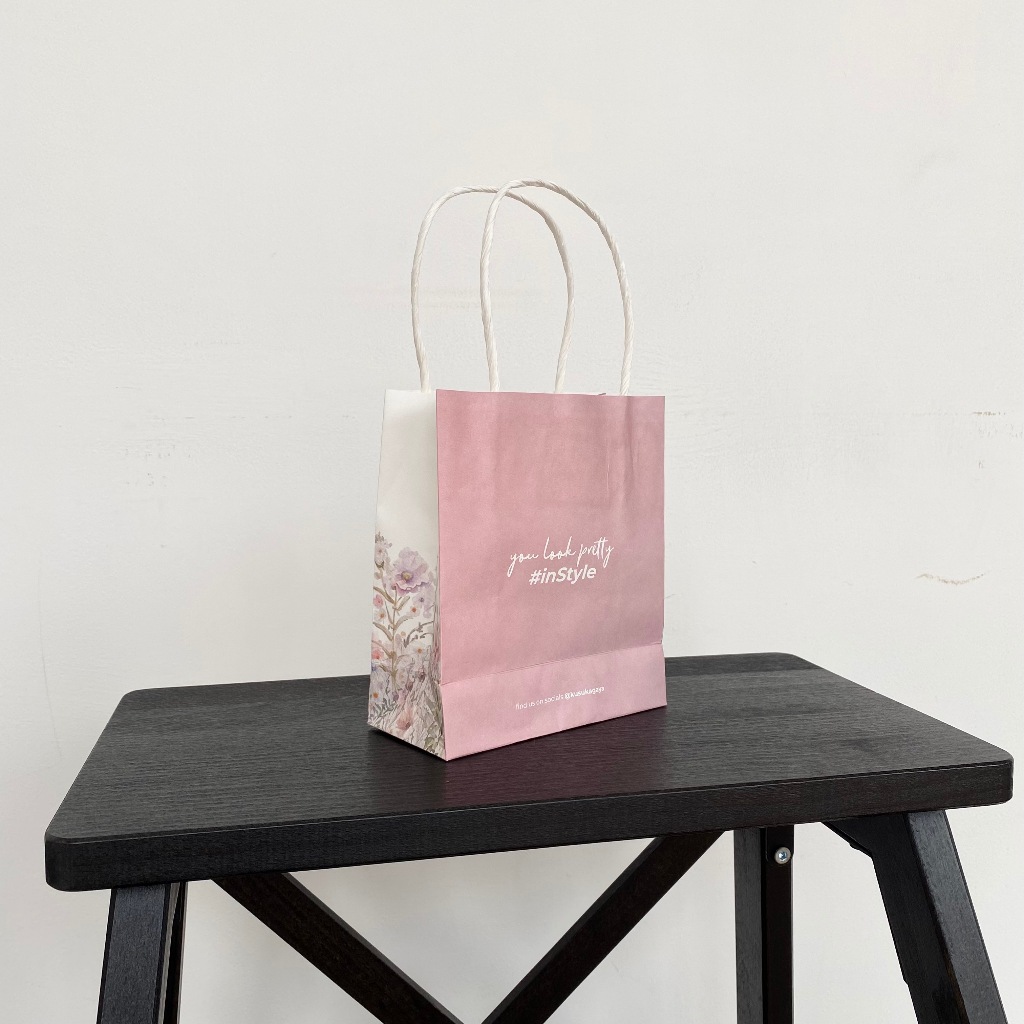 

Paper Bag Additional for Gift Wrapping