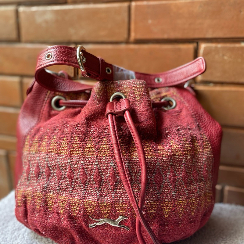 Preloved-BYL knit vintage