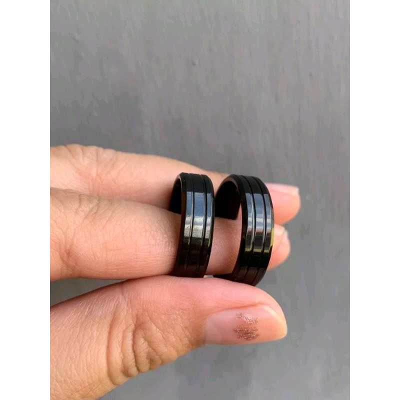 Cincin.couple - Cincin titanium hitam baru (GRATIS UKIR NAMA)