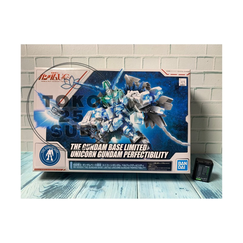 SD UNICORN PERFECTIBILITY GUNDAM BASE LIMITED