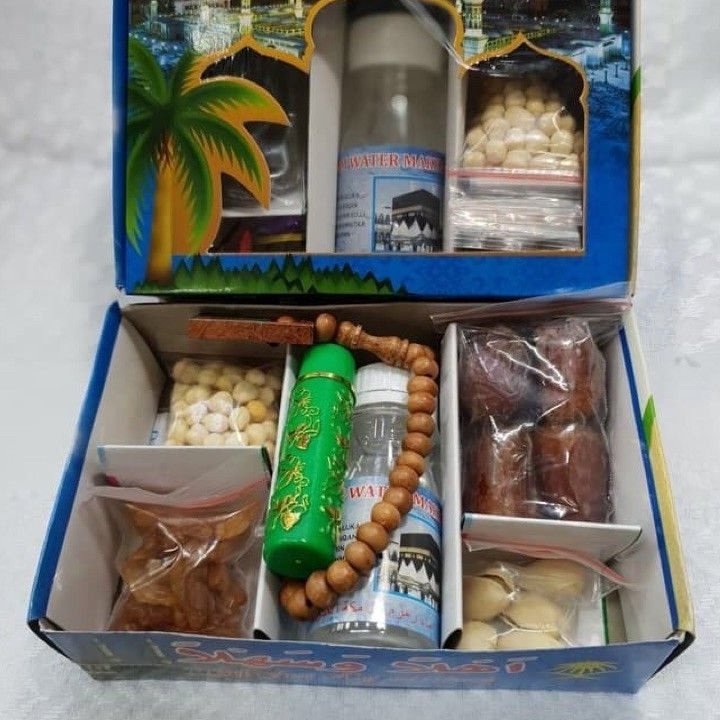 

KSMD8019 HOT oleh oleh haji dan umrah paket lengkap