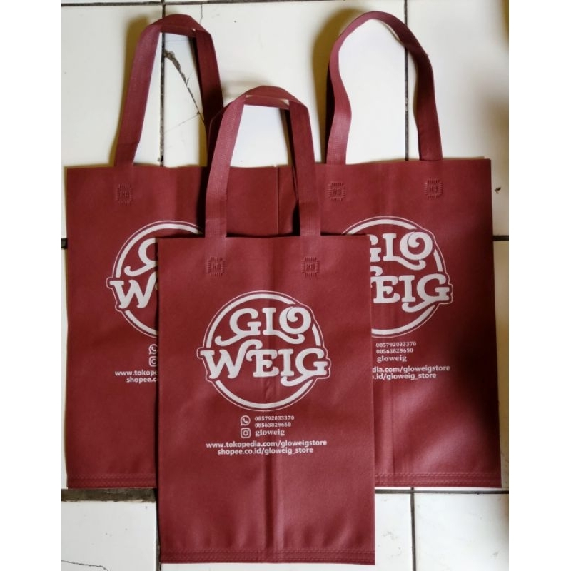 

Tas Spunbond Box Nasi Uk 26×40×25 FREE SABLON/DESAIN