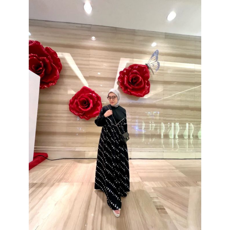 aleena dress black by korina