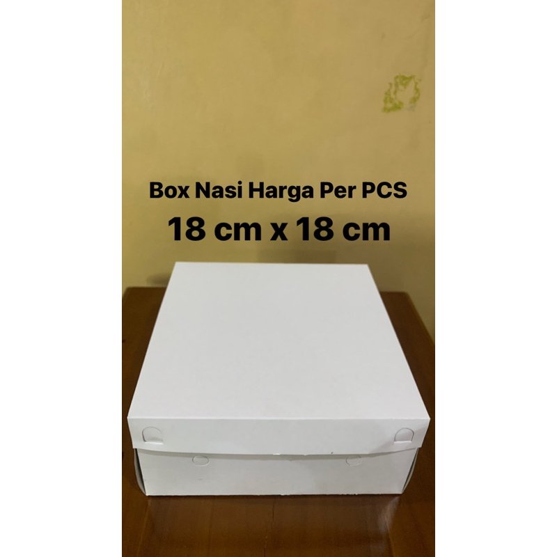 

DUS / BOX 18x18 / KOTAK NASI KUE MAKANAN POLOS 18Cm x 18Cm / 1 PCS