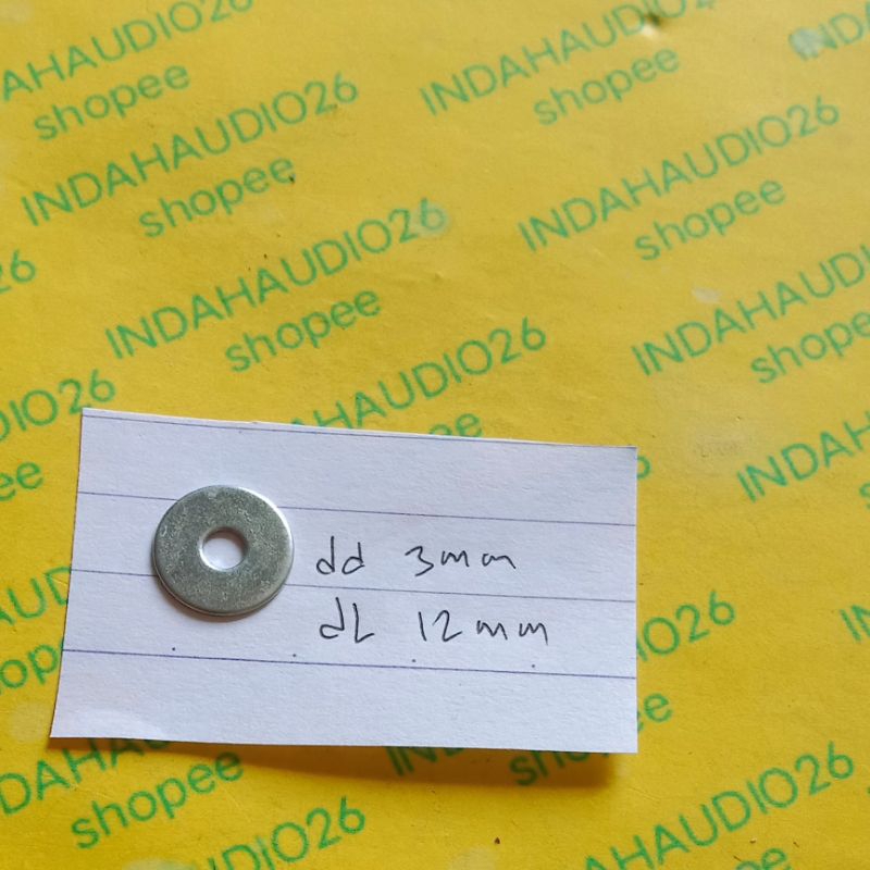 ring lebar untuk baut tr final . diameter 3mm  12mm . pas untuk transistor 5200 mlj toshiba pinal m3