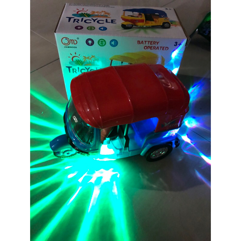 Mainan Bajaj anak musik lampu