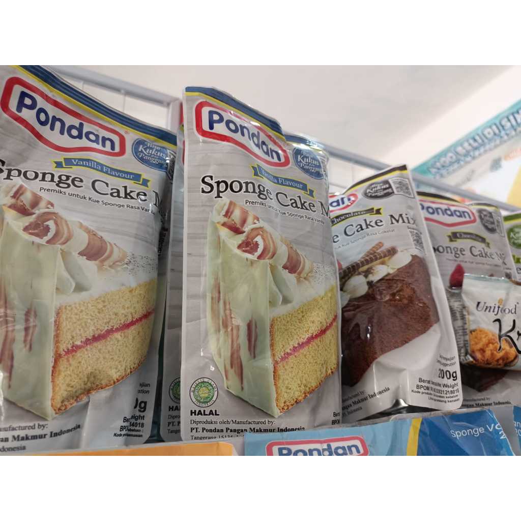 

Pondan Sponge Cake 200gr Pouch
