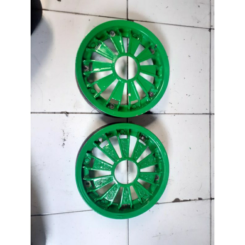 velg blower vespa r10 non tubles high quality merk MAK silkink dan motif bintang