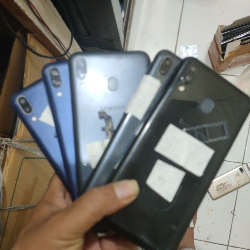 samsung m20 minus lcd,baca deskeipsi