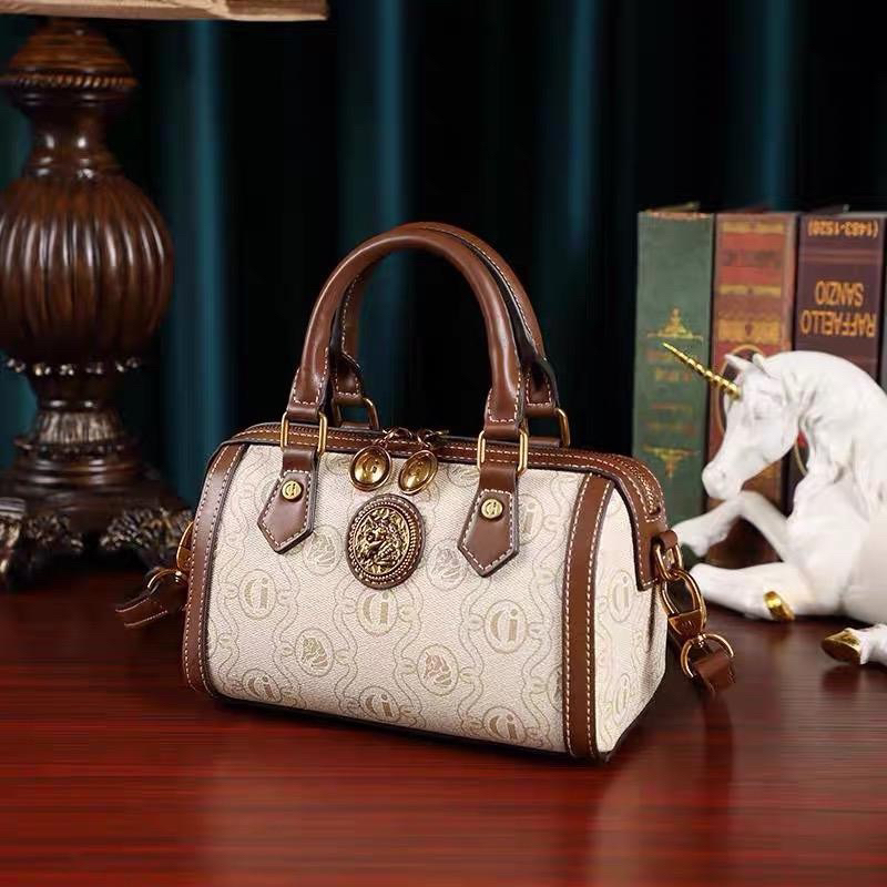 Tas Gusachi Tas Fashion Wanita Size 25 cm big size / Tas Fashion Gusachi Bag Gusachi by Madelyn Bags