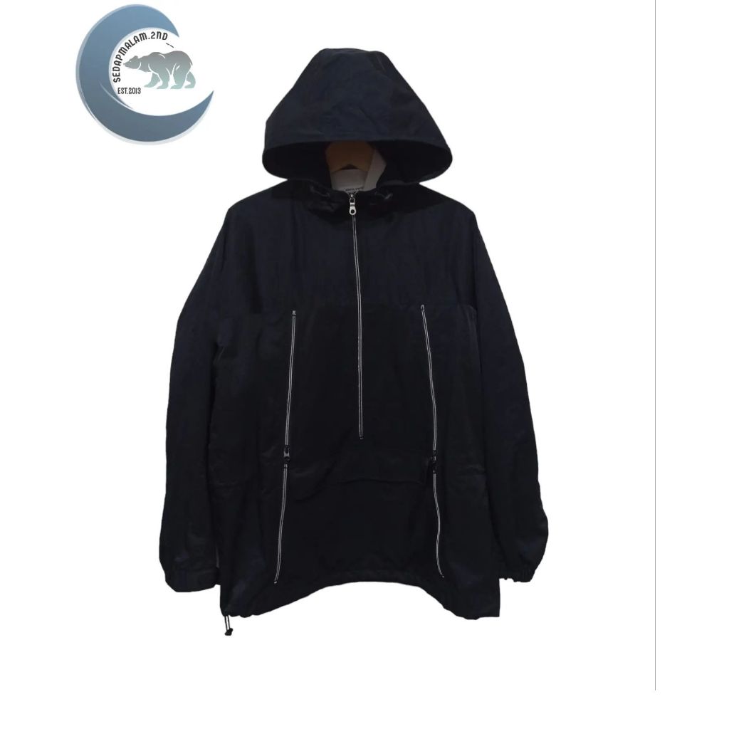 Uniqlo Cagole