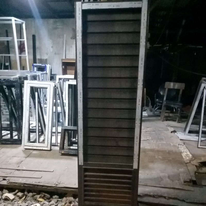Pintu Kamar Mandi Aluminium